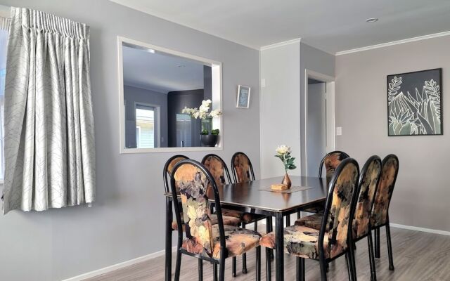 Wonderful Renovated 4BR House - Netflix