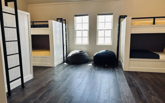 Palazzo #f11 5 Bedroom Home