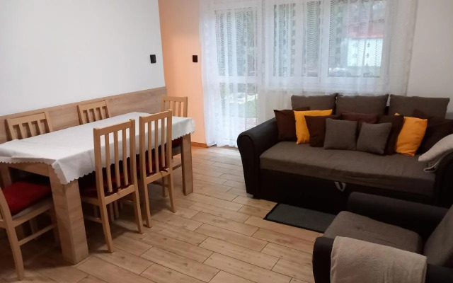FausztLand Apartments
