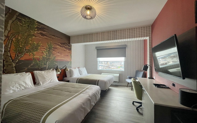 Aiden Hotel by Best Western @ Superior Shores