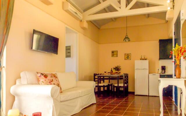 Manto On The Beach Apartments