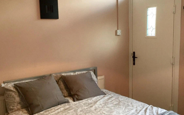 The Limes Guest House