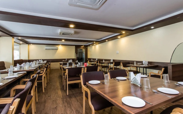 OYO 2760 Hotel Chanakya