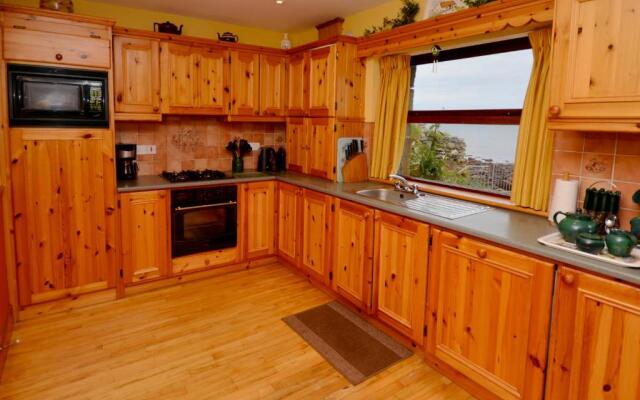 Cottage 108 - Cleggan