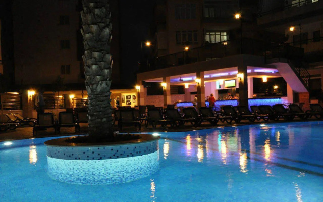 Almera Apart Hotel