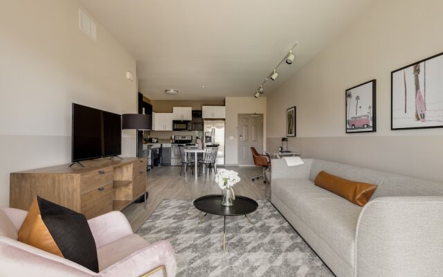 1-Bdrm Getaway in Marina Del Rey (1310)