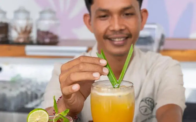 Deep Roots Dive & Yoga Resort