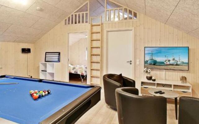 8 Person Holiday Home in Gelting