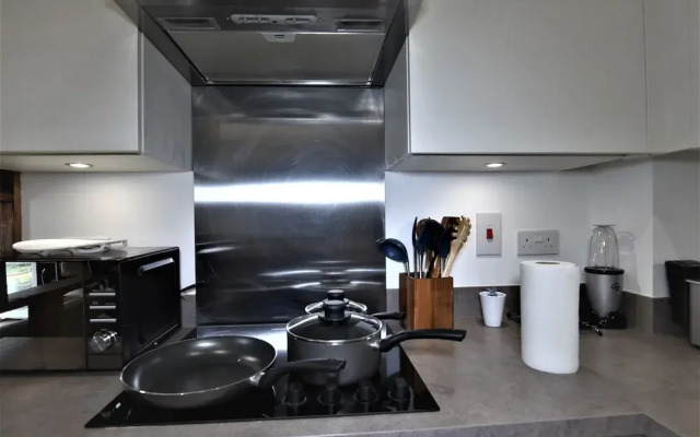 Hughenden Garden Luxury Apartment