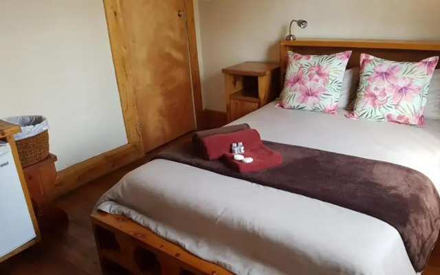 Nkwasi Lodge