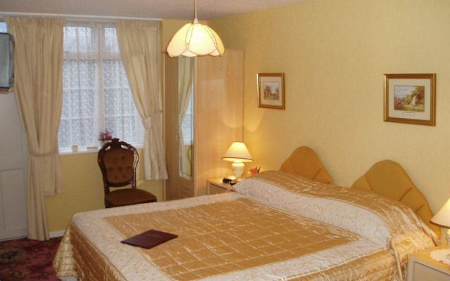 Coppers End Guest House
