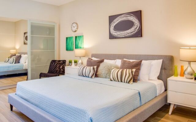 Bon Vivant Palms Holiday home 4