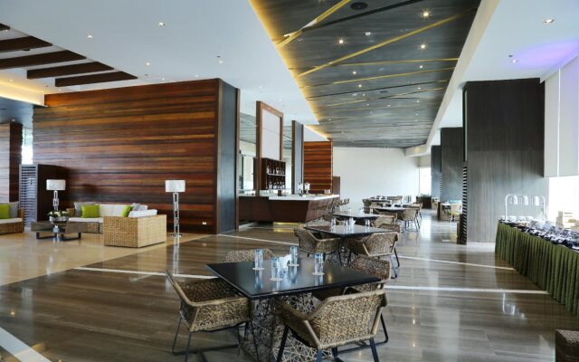 Arterra Hotel and Resort