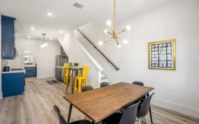 Clutch City Super-Luxe at East Downtown