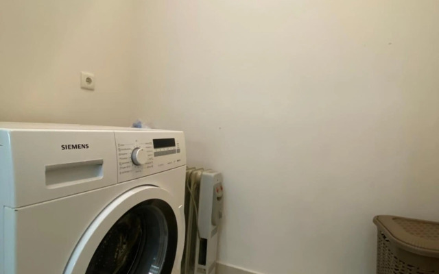 Teryan street 3 bedrooms Luxury and Unique apartment TT777