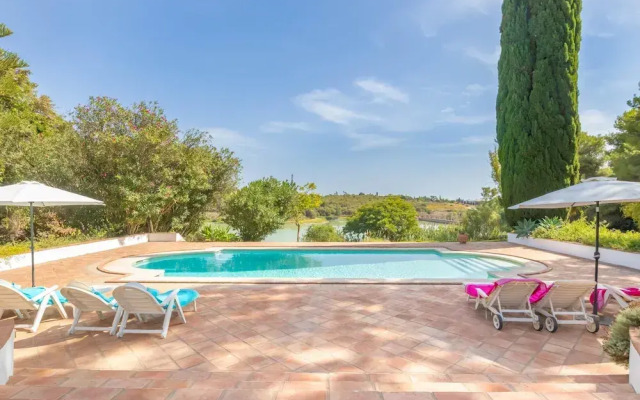 Cortijo Villa Padierna El Lago