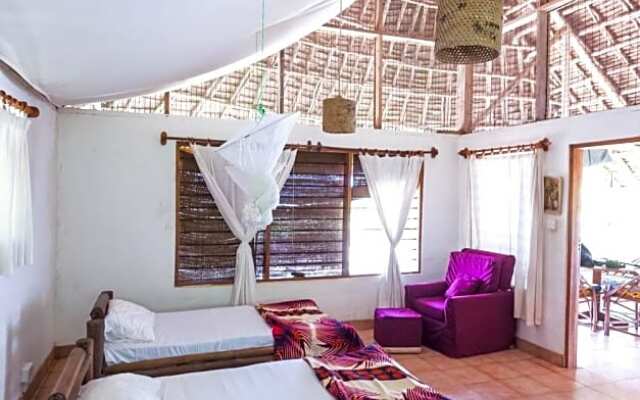 Capricorn Beach Cottages