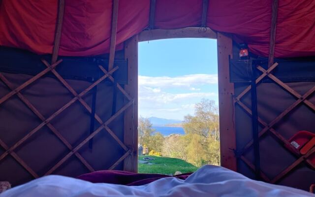 Charming Yurt in Kelburn Estate Near Largs