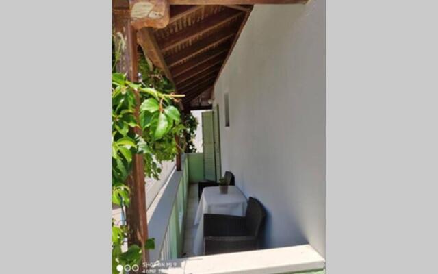 Iason studio 1