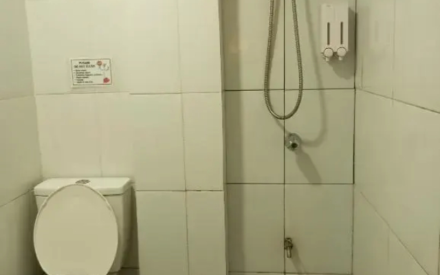 Airport Hostel