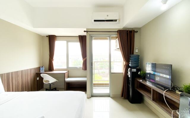 Modern Studio at LRT City Jatibening Apartment