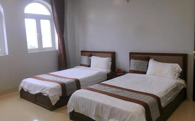 Song Hong View Hotel