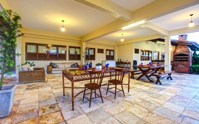 Casa para 35 pessoas por Carpediem