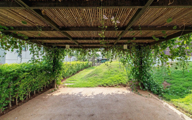 Phuphatara By Favstay