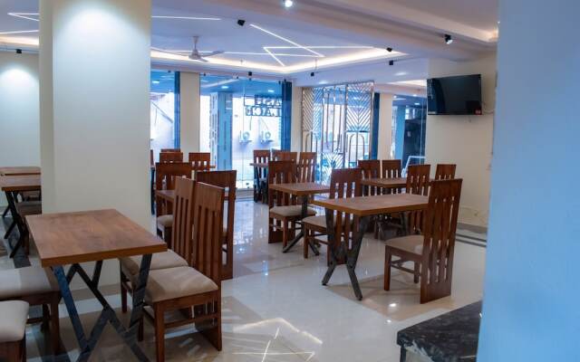 Hotel Yash Palace