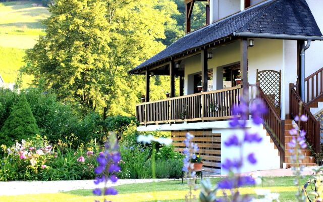 Logis Hôtel Etchemaïté