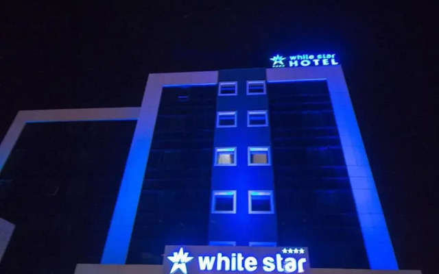 White Star Hotel