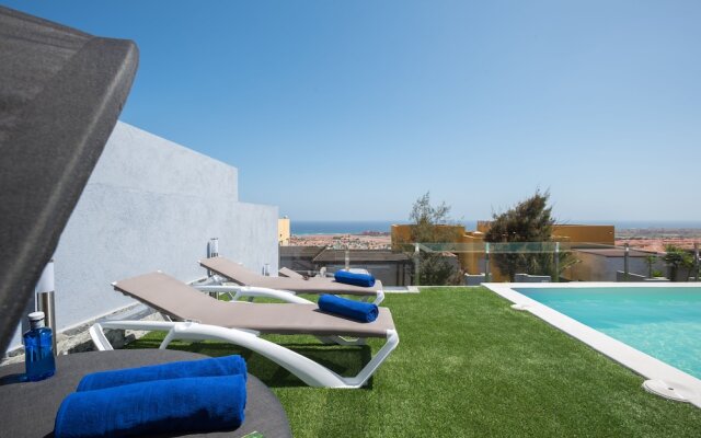 Villa Andrea, Ocean View, Heated Pool