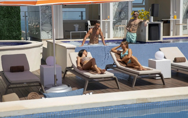 Royalton CHIC Cancun, An Autograph Collection All-Inclusive Resort - Adults Only