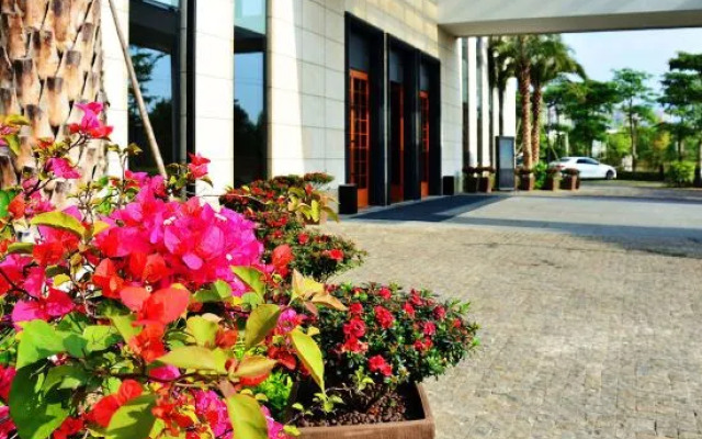 Kun City Resort & Spa