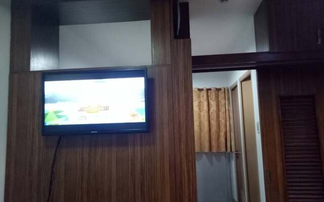 One Bedroom Studio Flat near IT Park