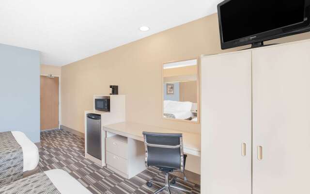 Microtel Inn & Suites By Wyndham Clear Lake