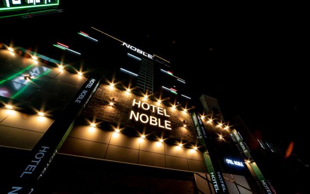 Noble Hotel
