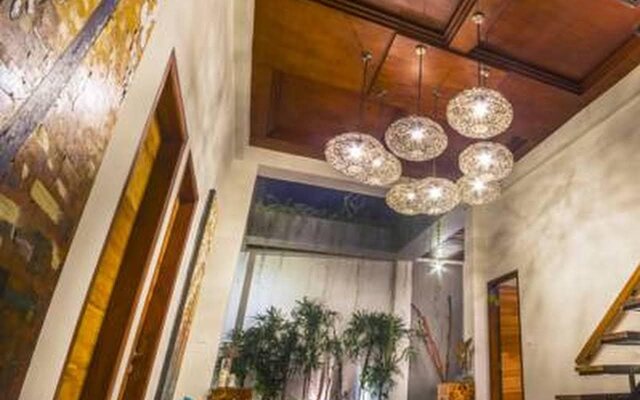 Elmina Villa Bali