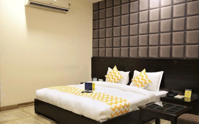 FabHotel Aksh Palace I