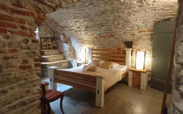 Old Town Sauna Apartment