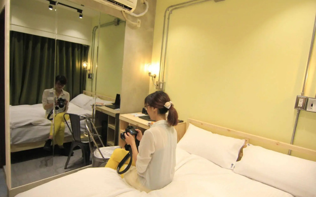 Yizhong Loft Hostel