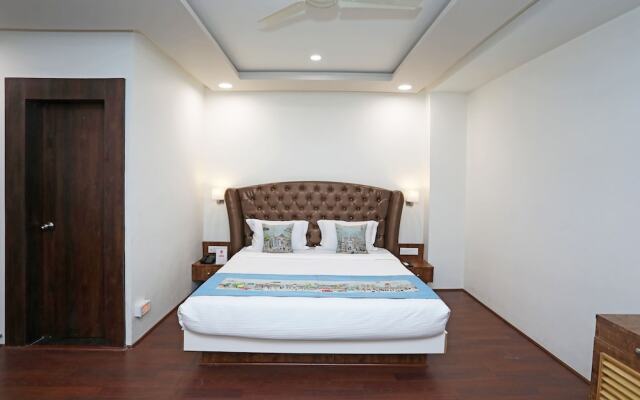 OYO 11517 Hotel Eleven 43