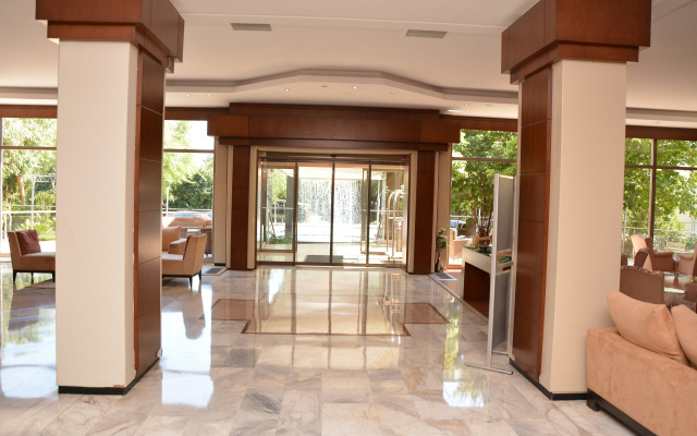 Anemon Kent Ege Otel