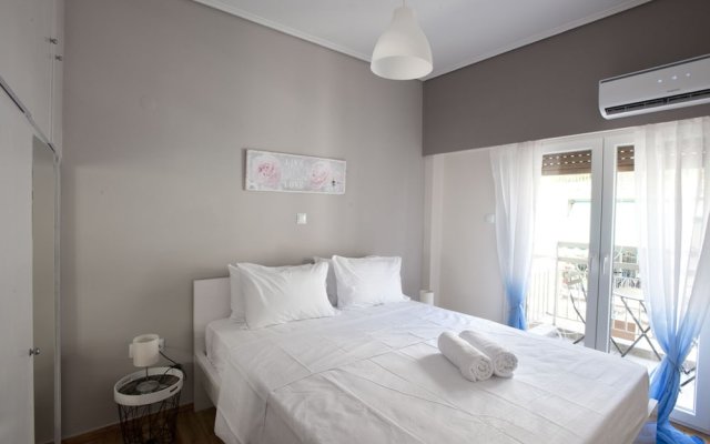 Zan Moreas A Simple & Minimal Apartment