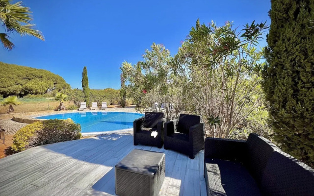 Quarteira Premium Villa by Homing