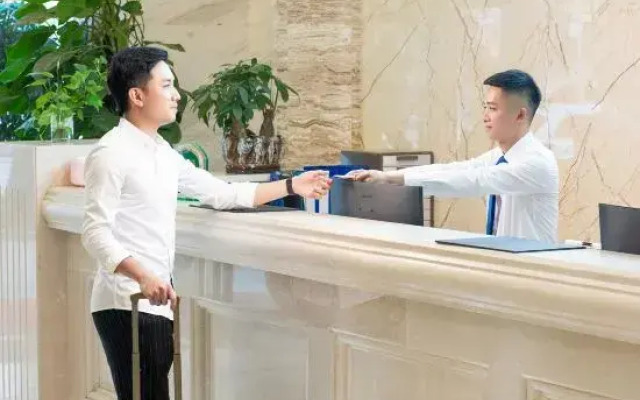 Polaris International Hotel