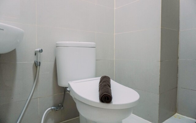 Homey Living And Comfy Studio Apartment At B Residence