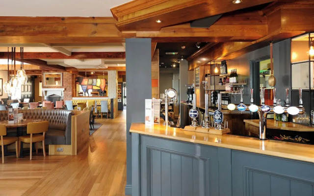 Premier Inn Southend Airport