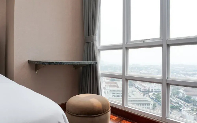 Fabulous 2BR Lucky Tower Apartment