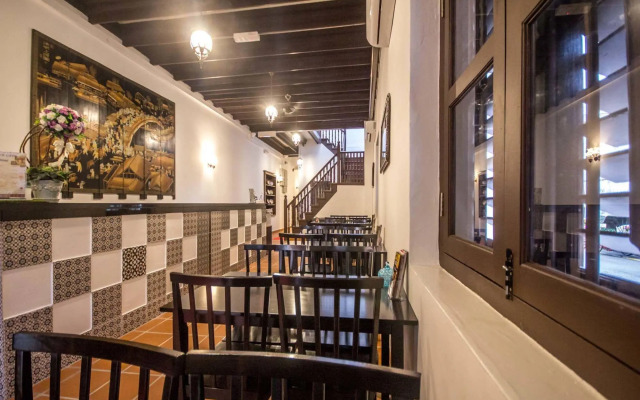 D'Nice Heritage House
